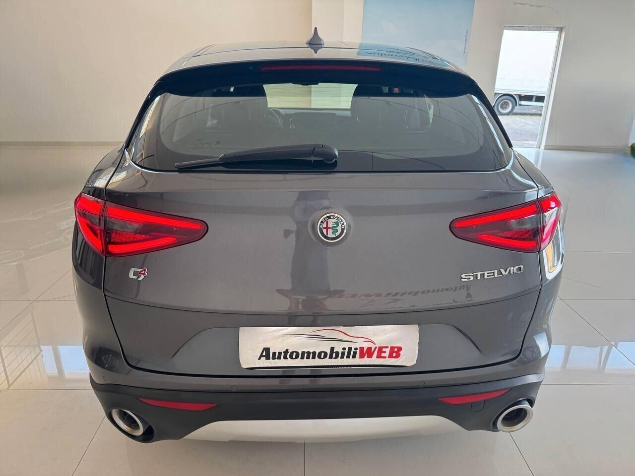 Alfa Romeo Stelvio 2.2 Turbodiesel 190 CV AT8 Q4 Business