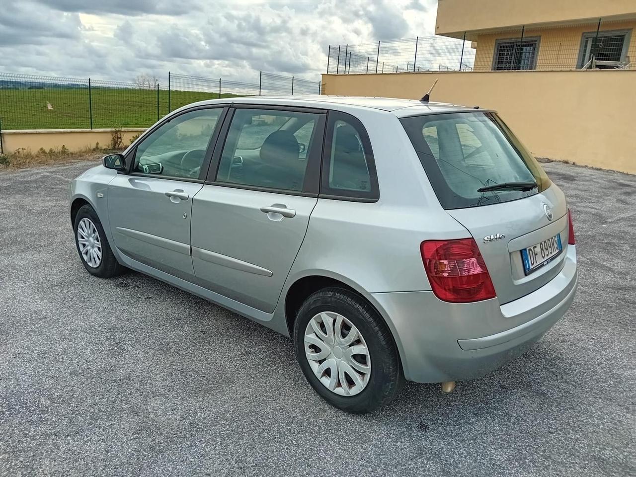 Fiat Stilo 1.9 MJT 120 CV Multi Wagon Active