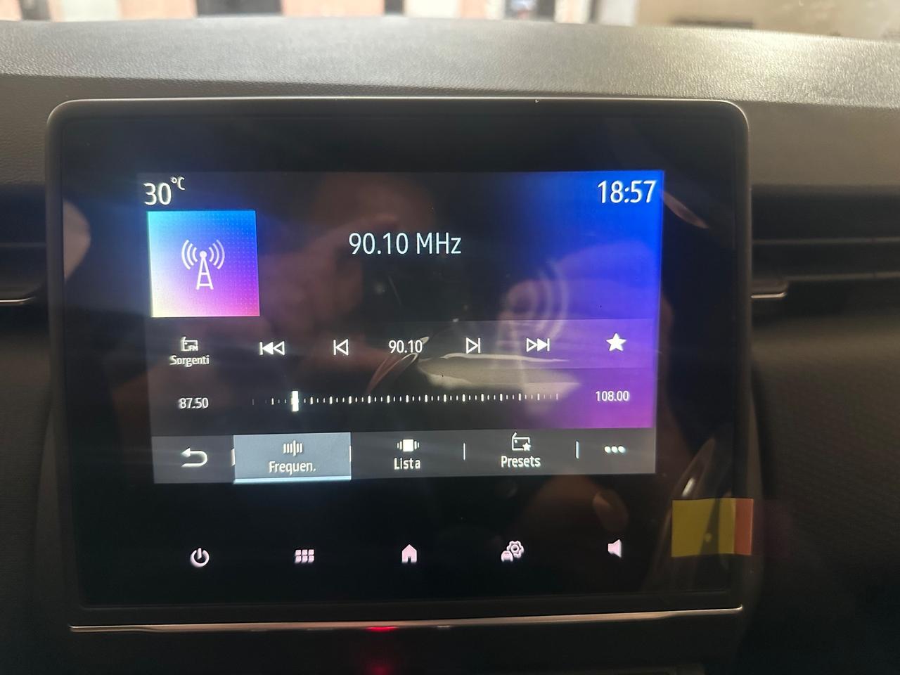 Renault Clio Full Hybrid E-Tech 145 CV 5 porte Techno