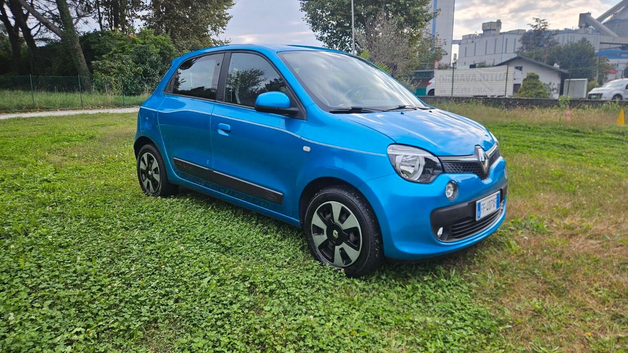 Renault Twingo SCe Lovely