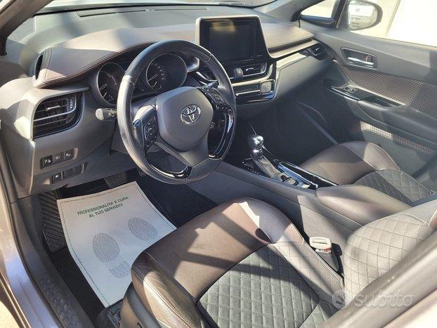 Toyota C-HR hybrid e-cvt lounge