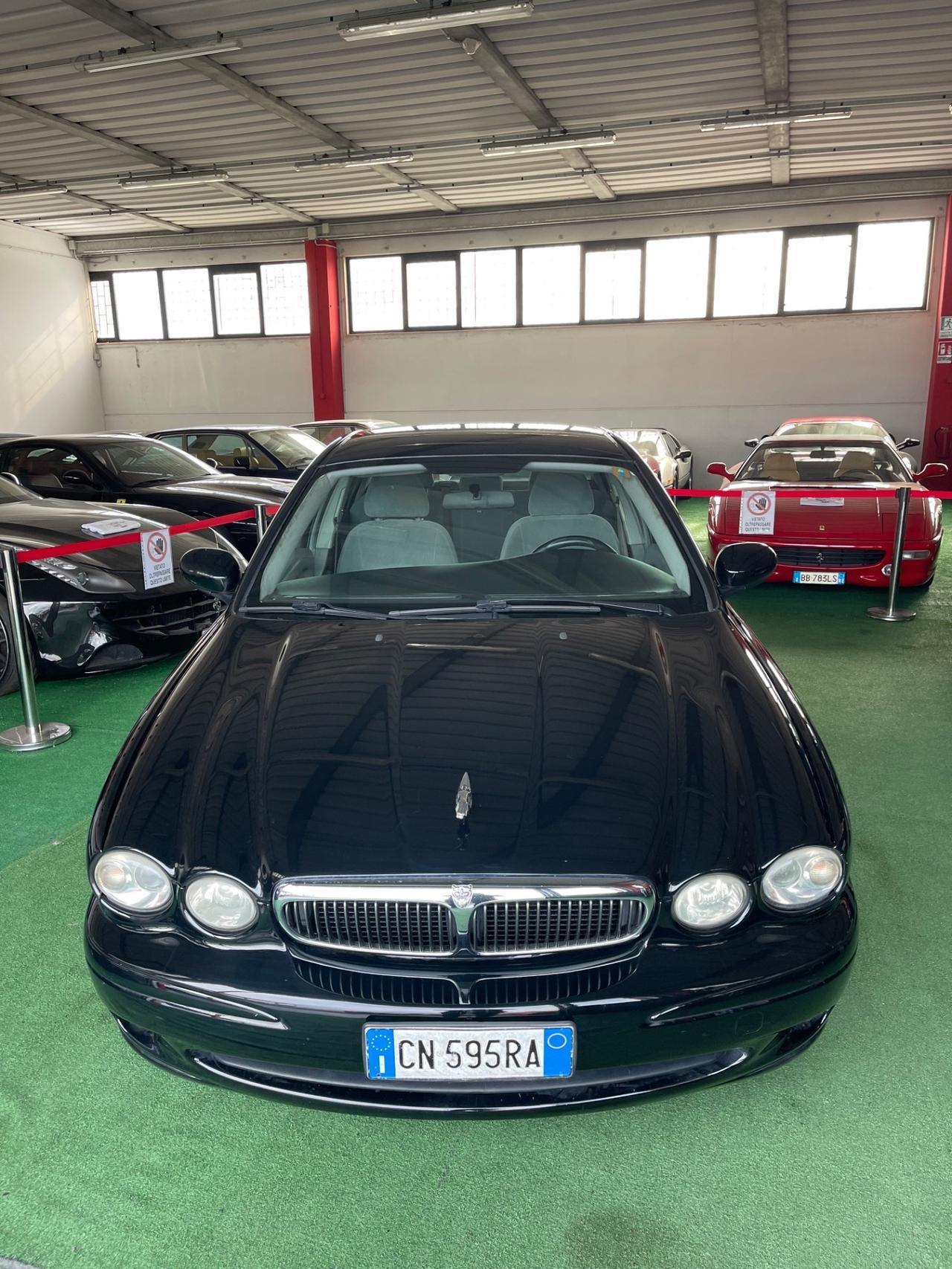 Jaguar X-Type 2.0D Cambio Manuale PERMUTE RATE