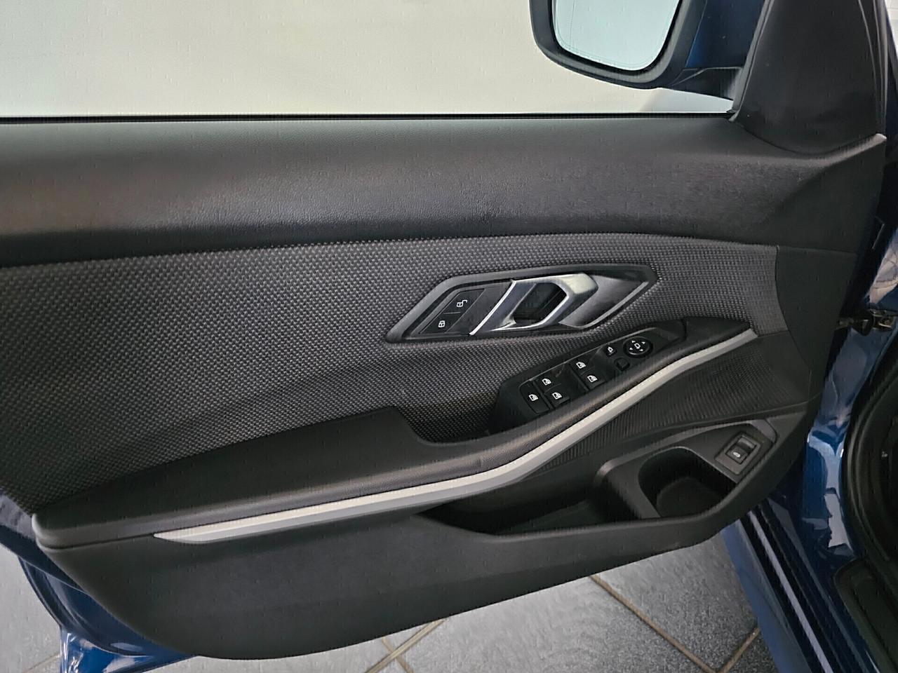 Bmw 320d xDrive 48v Touring Business Adv. 190cv