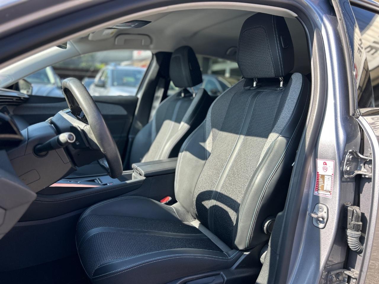 Peugeot 308 1.5 bluehdi Allure Pack s&s 130cv eat8