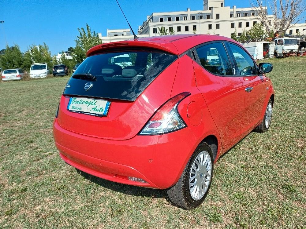 Lancia Ypsilon 1.200 Silver Km 66.000