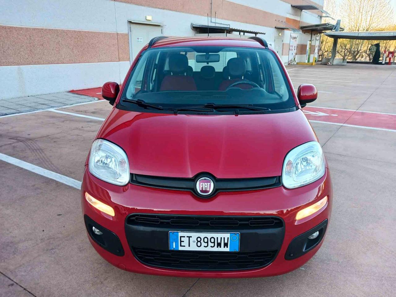 Fiat Panda 1.2 Lounge - PERFETTA