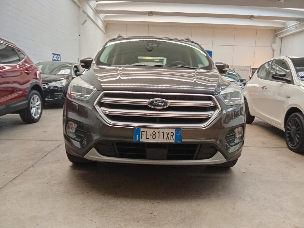 Ford Kuga 1.5 TDCI 120 CV S&S 2WD Powershift Titanium