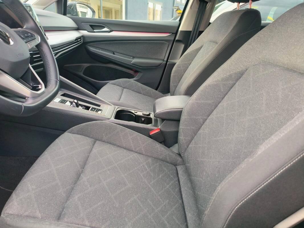 Volkswagen Golf 2.0 tdi Life 115cv dsg