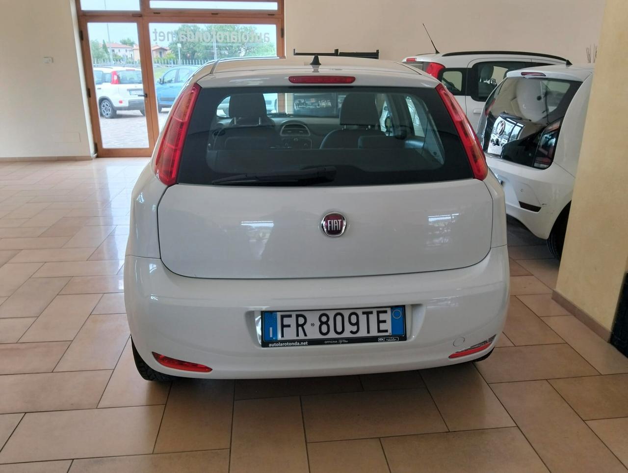 Fiat Punto 1.3 MJT II S&S 95 CV 5 porte Street