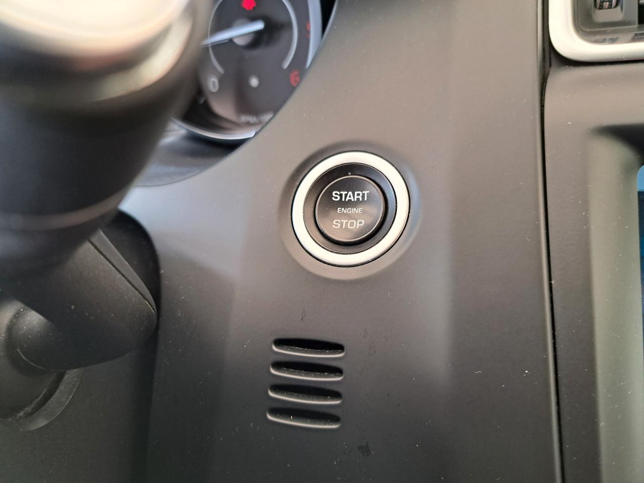 Jaguar E-Pace 2.0D 150 CV R-Dynamic