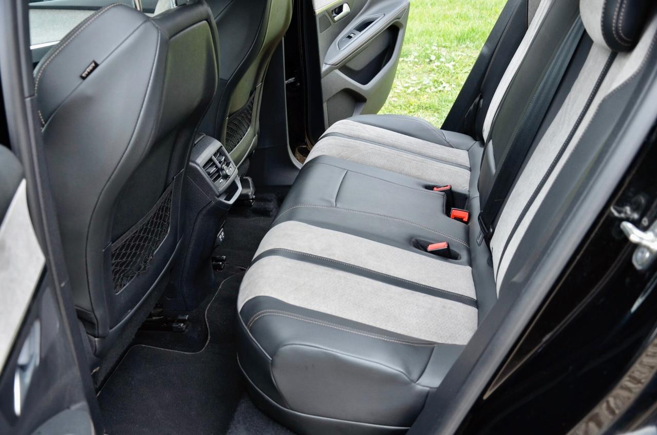 PEUGEOT 3008 1.6 HYBRID4 PLUG IN PHEV GT LINE 300cv AUTO, UFF ITALIANA, EURO 6D, FARI LED, NAVI, RETROCAMERA, PERMUTE