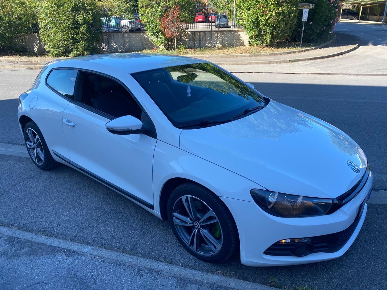 Volkswagen Scirocco 1.4 TSI 160CV