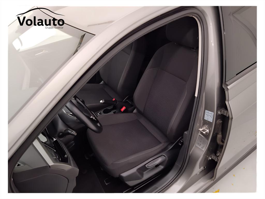 VOLKSWAGEN Polo VI 2022 - Polo 1.0 tsi R-Line 95cv