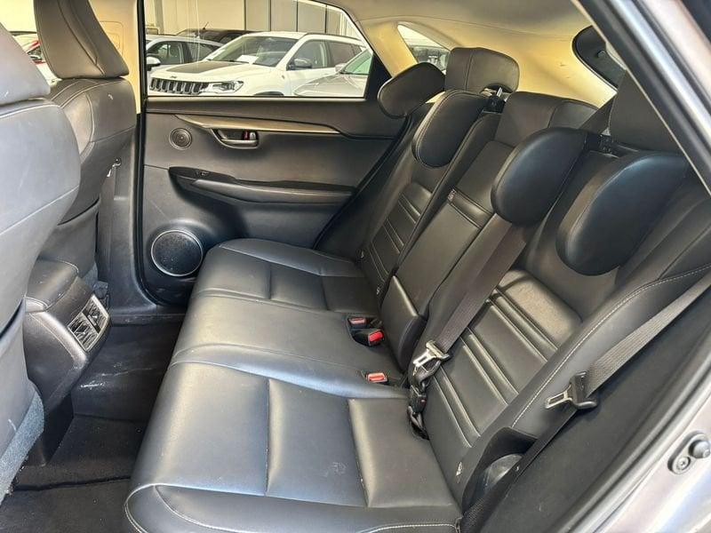 Lexus NX Hybrid Premium 4WD MY22