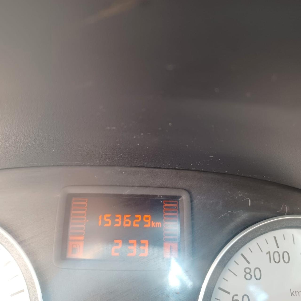 153.628KM ECONOMICA GPL DI FABBRICA SANDERO 1.4