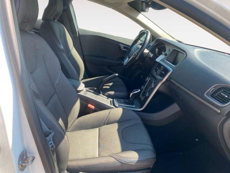 VOLVO V40 Cross Country 2.0 d2 BuS. PLuS GearTr.