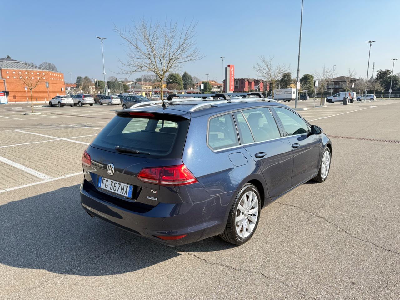 Volkswagen Golf Variant 1.4 TSI 125 CV Highline BlueMotion*Navi*Cerchi 17