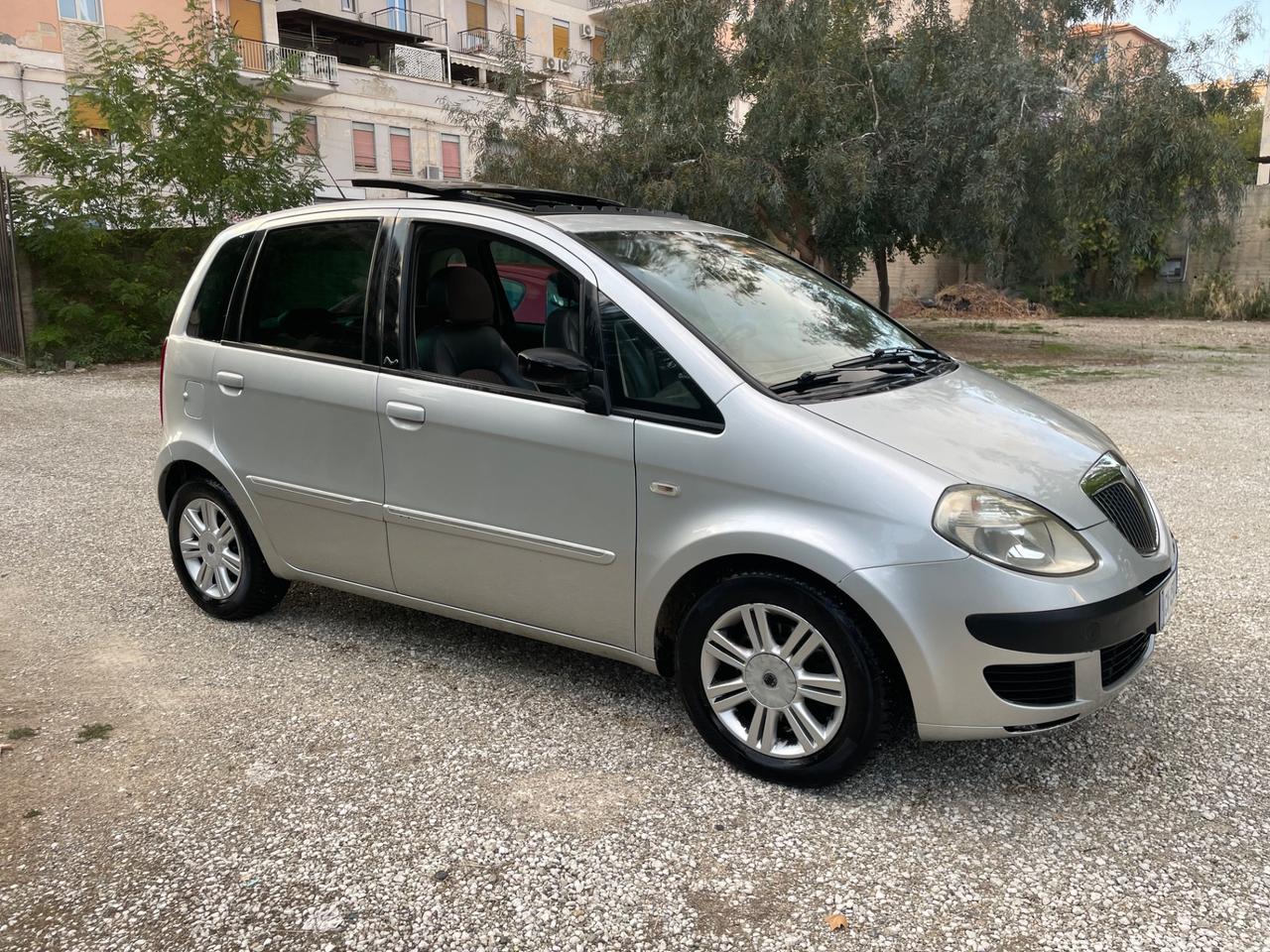 Lancia MUSA 1.9 Multijet Platino Plus