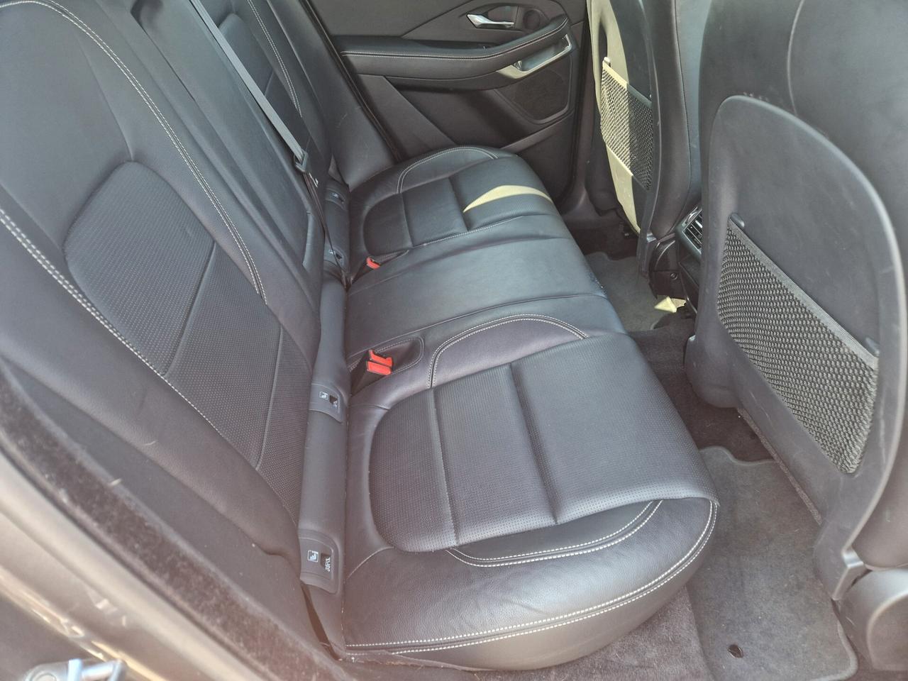 Jaguar E-Pace 2.0D 150 CV AWD R-Dynamic S