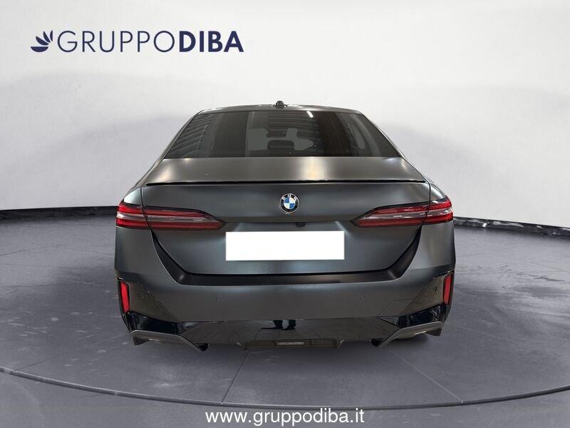 BMW Serie 5 G60 Berlina 520d 48V xdrive MSport Pro auto
