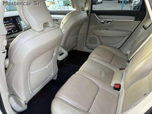 VOLVO V90 Cross Country 2.0 d5 Pro awd geartronic my19 - FZ375TW