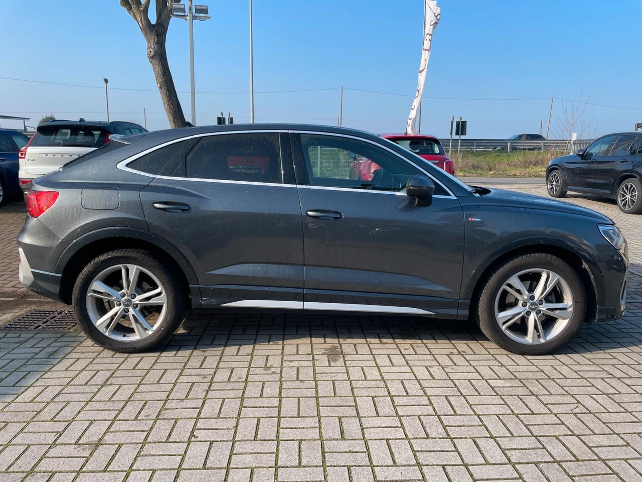 Audi Q3 SPB 35 TDI S tronic line edition
