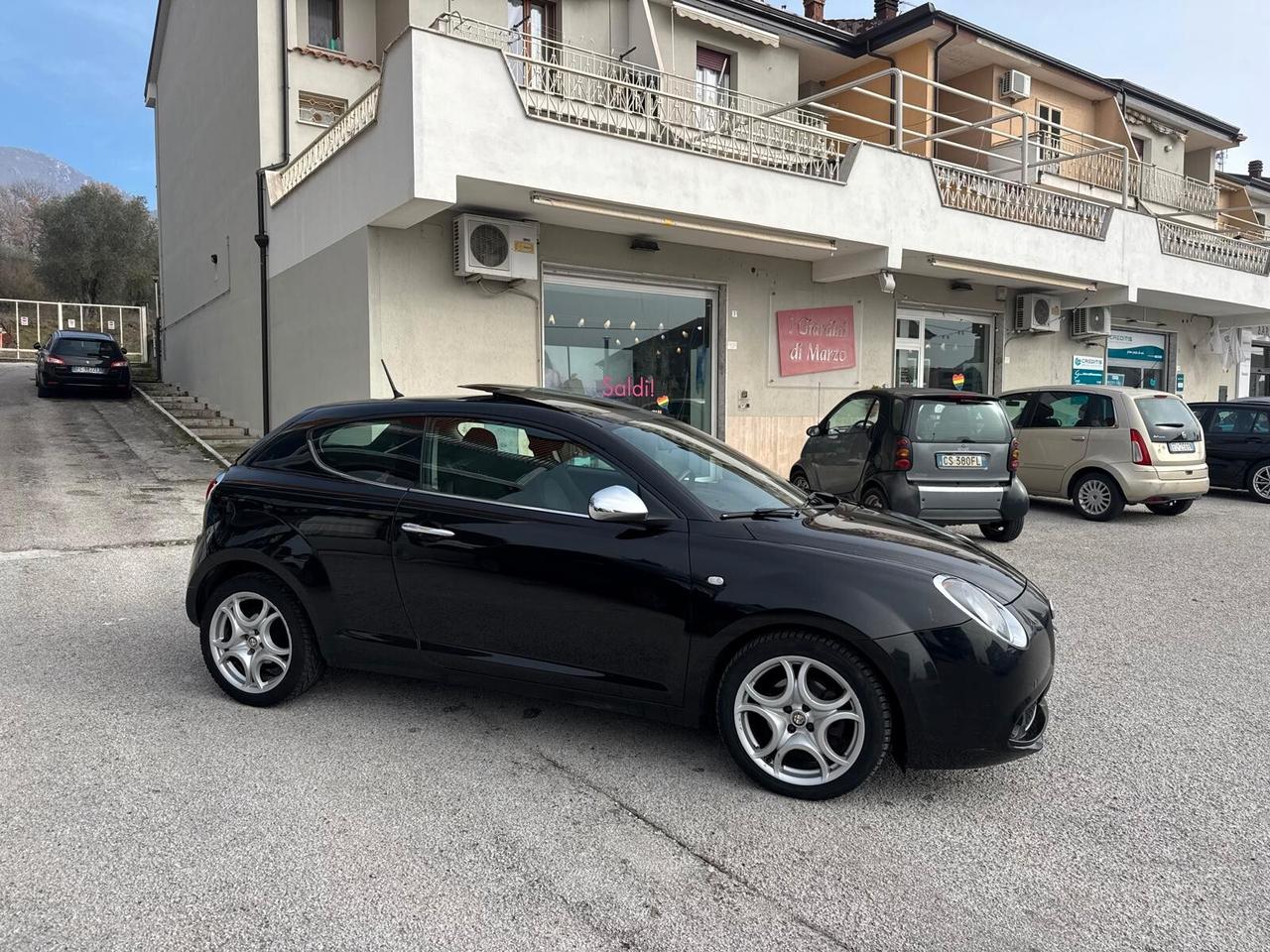 Alfa Romeo MiTo 1.6 JTDm Distinctive Sport Pack Tetto Garanzia