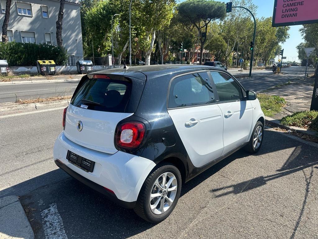 Smart ForFour 70 1.0 Passion,Clima, Manuale, Cerchi 15