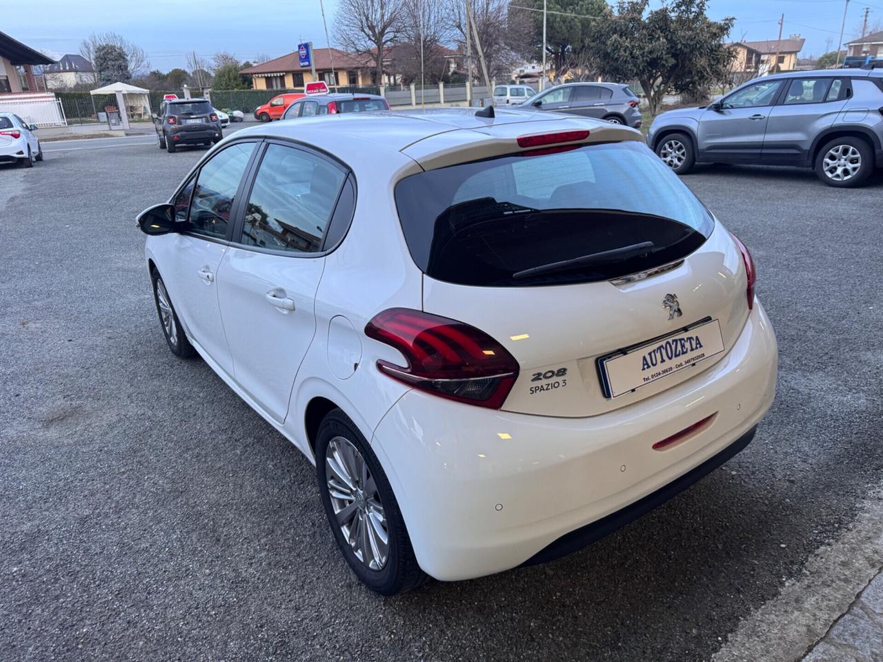 Peugeot 208 1.2 82 cv Active