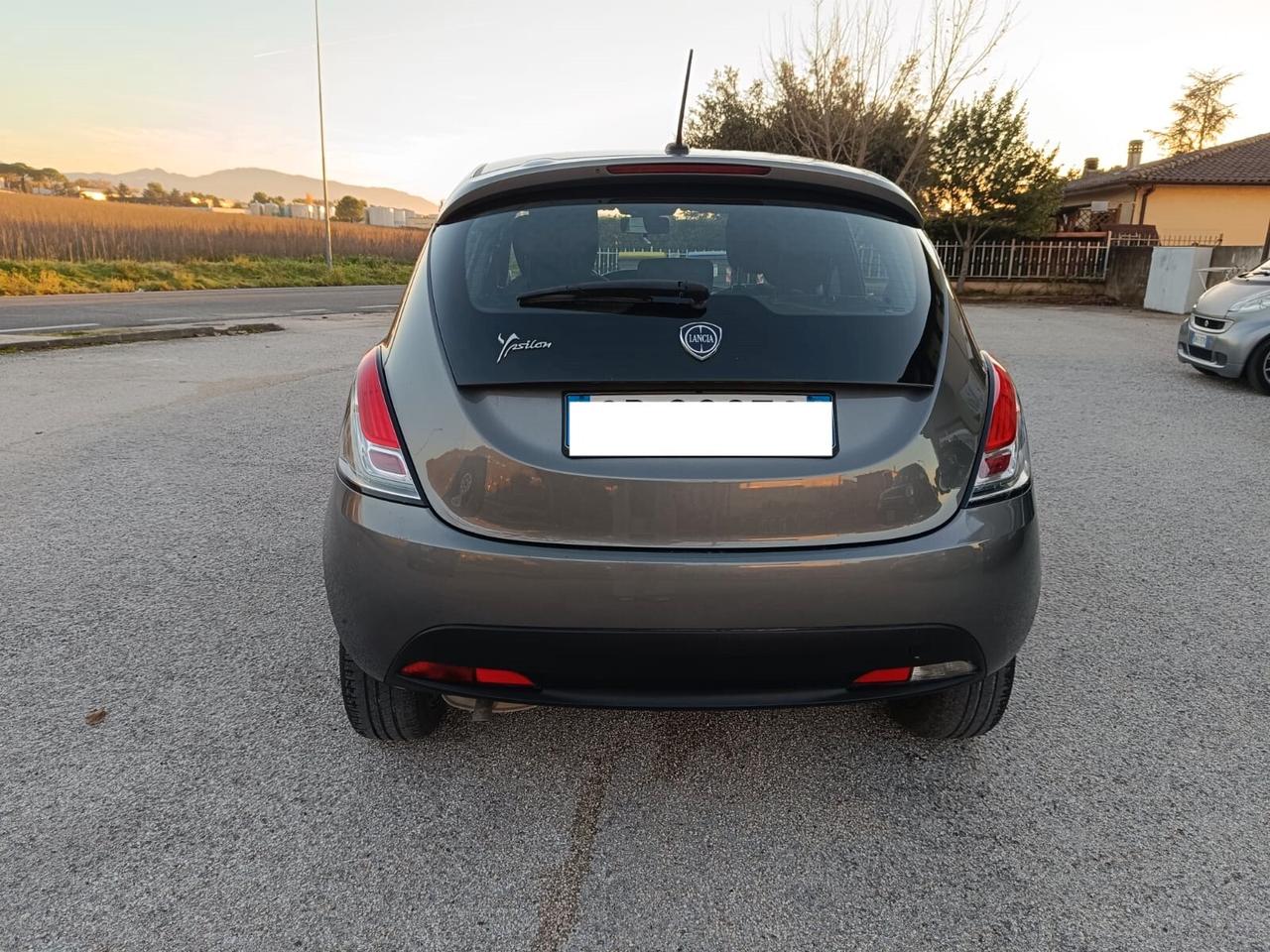 Lancia Ypsilon 1.2 69 CV 5 porte GPL Ecochic Gold