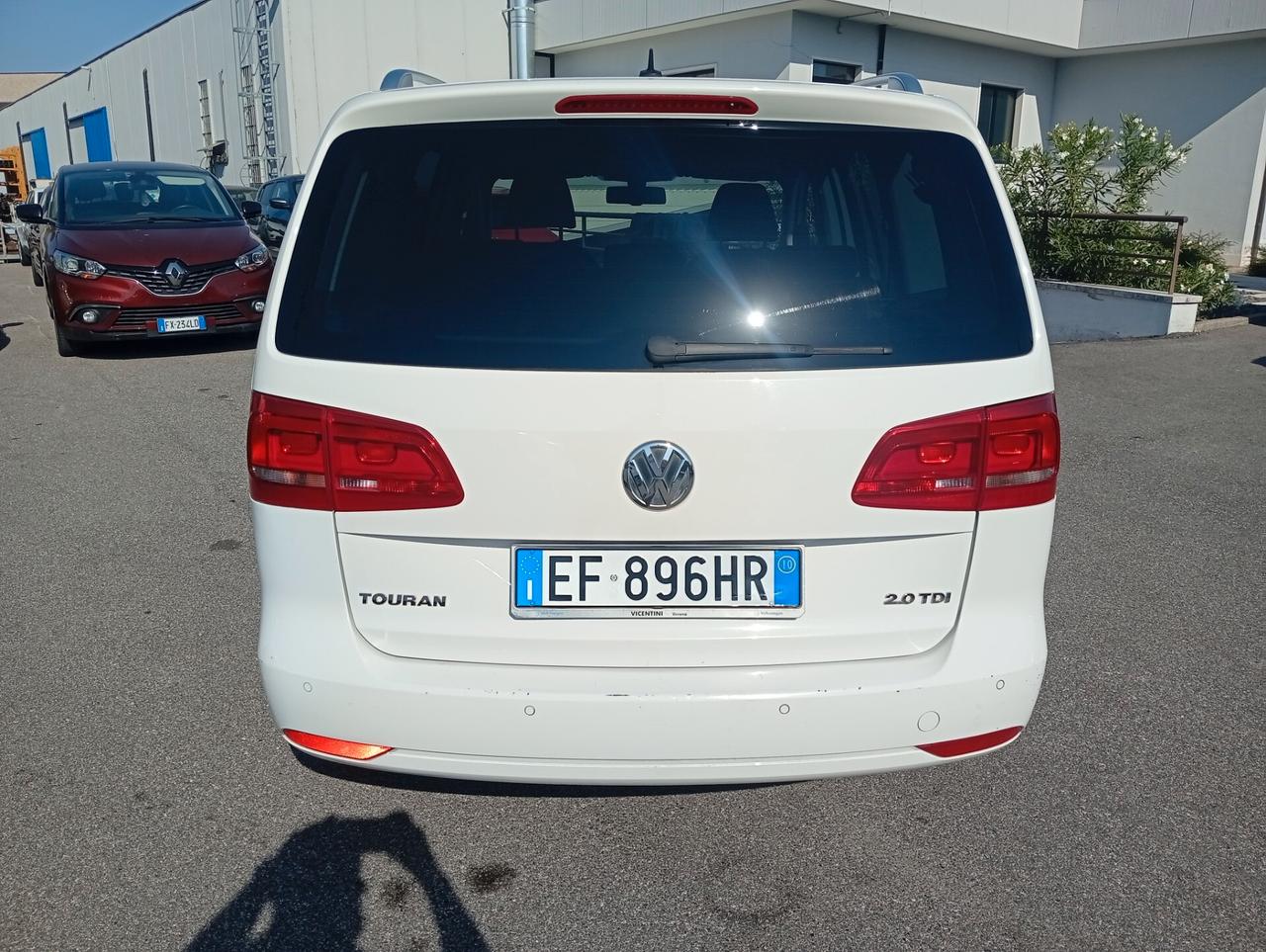 Volkswagen Touran 2.0 TDI 140 CV 7 POSTI
