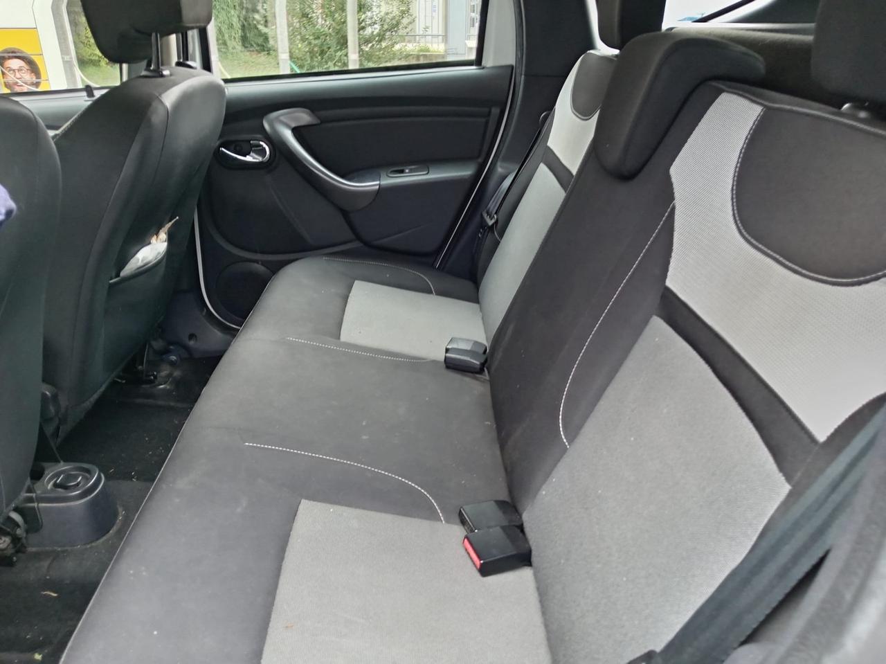 Dacia Duster 1.5 dCi 110CV S&S 4x2 Serie Speciale Lauréate Family