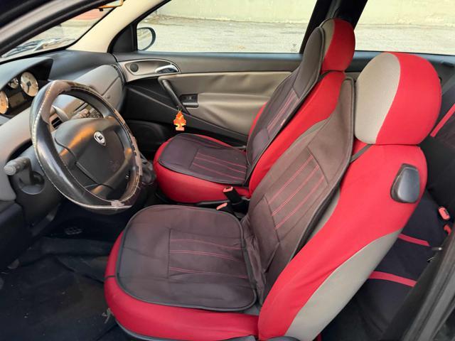 LANCIA Ypsilon 1.2 senza nessun lavoro da fare