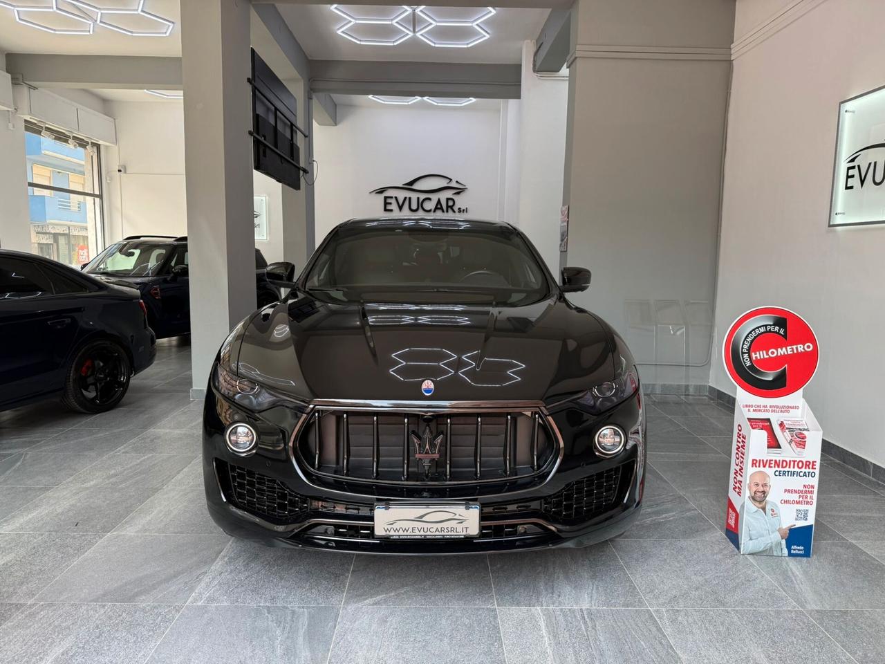 Maserati Levante V6 Diesel AWD 250cv Nerissimo Edition