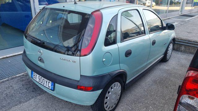 OPEL Corsa 1.2i 16V cat 5 porte Club
