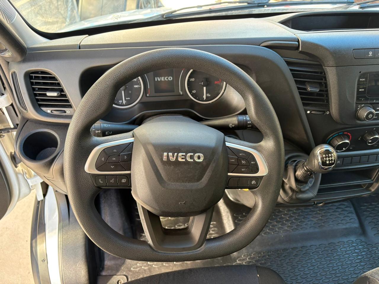 Iveco daily cab 35c14 3750 2.3 136cv - 2021