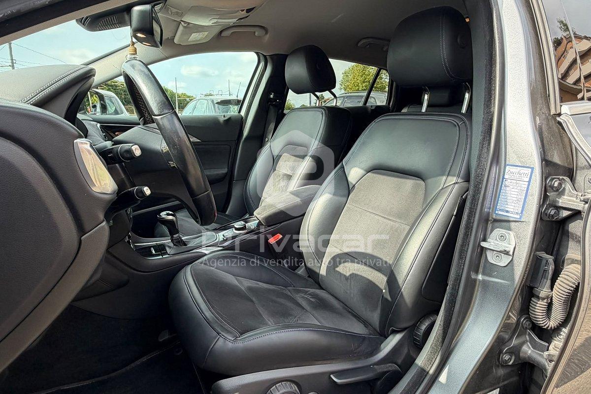 INFINITI Q30 1.5 diesel Business Executive