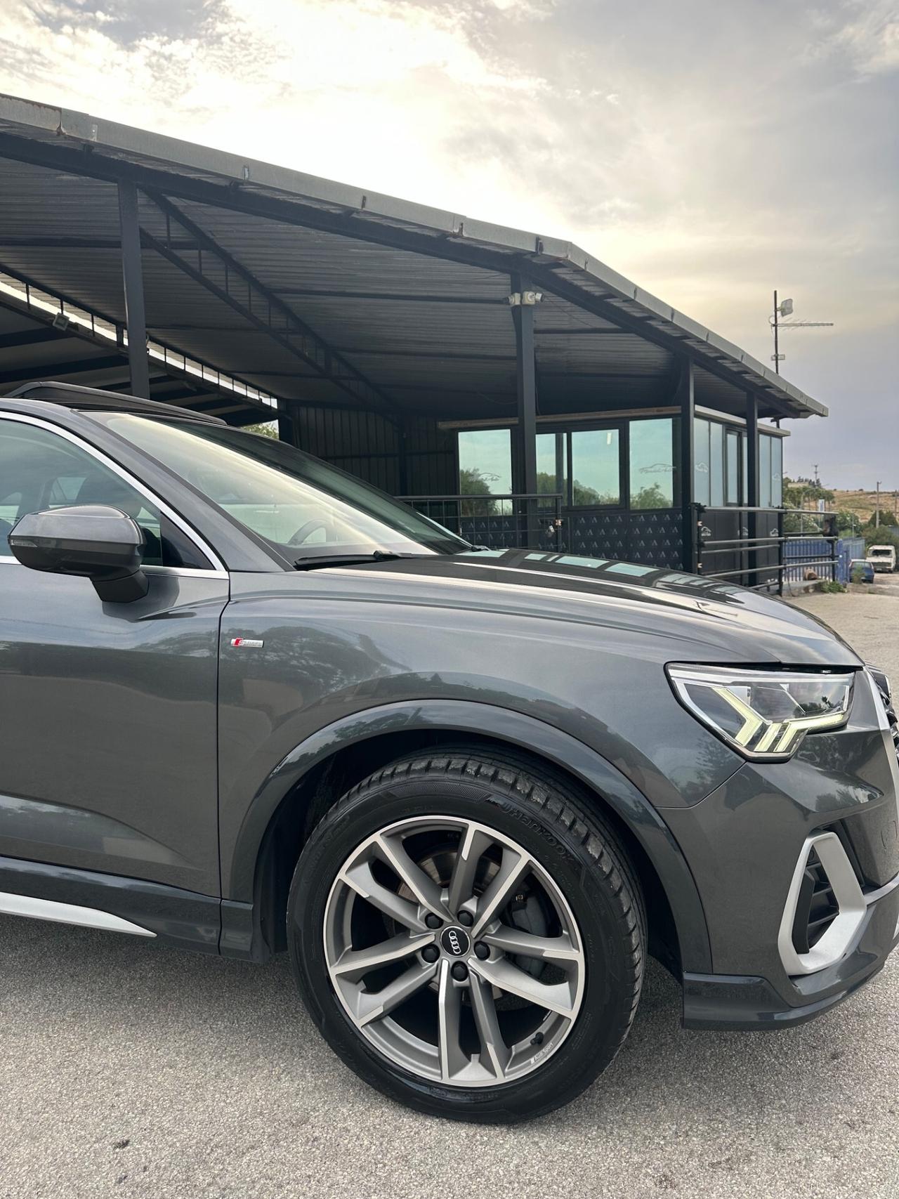 Audi Q3 SPB 35 TDI quattro S tronic line edition