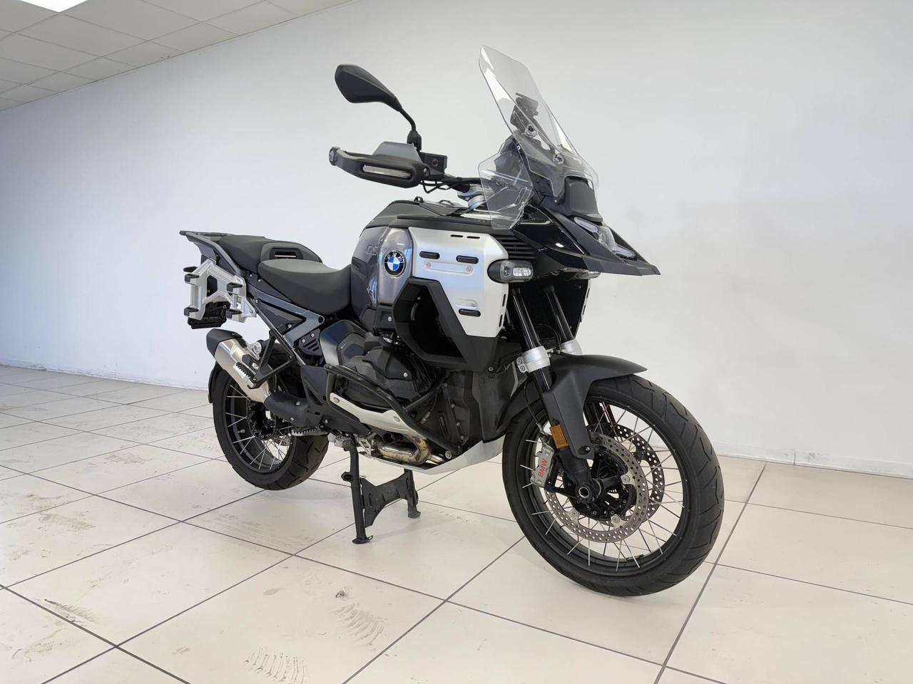 BMW R 1300 GS Adventure Triple Black