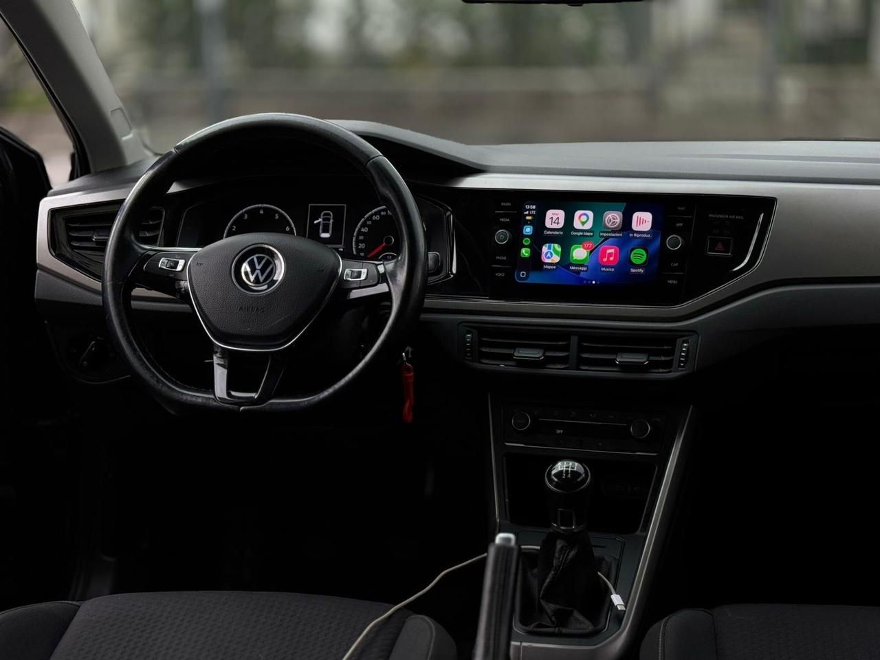 Volkswagen Polo 1.0 TSI DSG R-Line