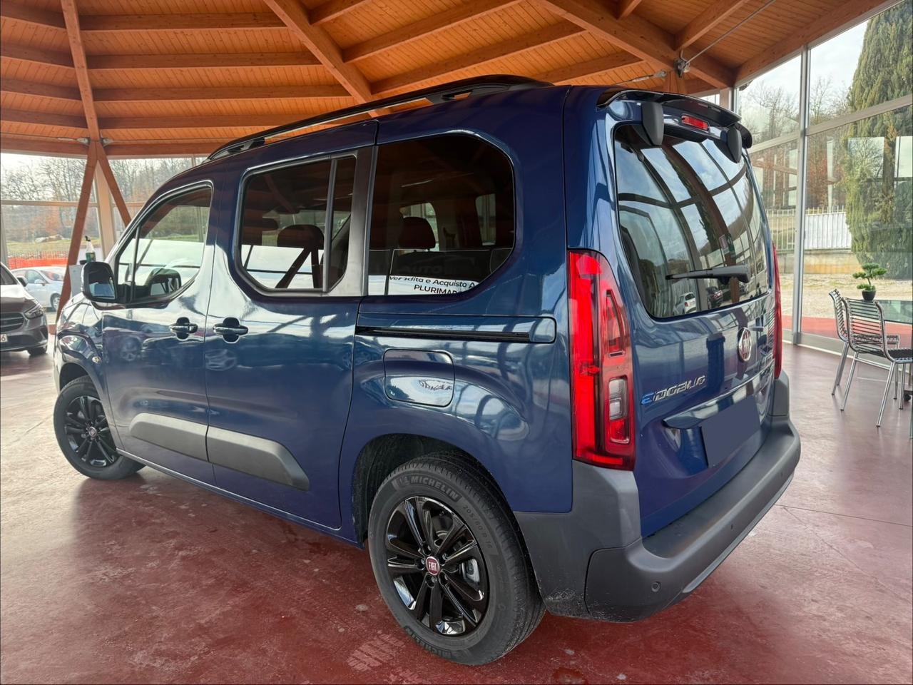 Fiat Doblo e-Doblò 50 kWh Launch Edition