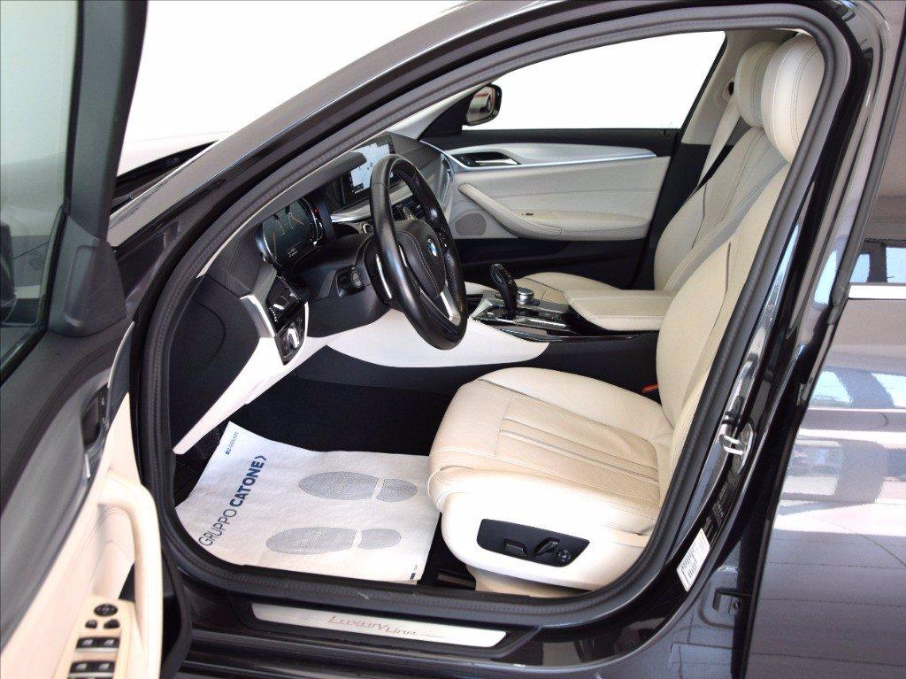 BMW 520d Touring Luxury auto del 2018
