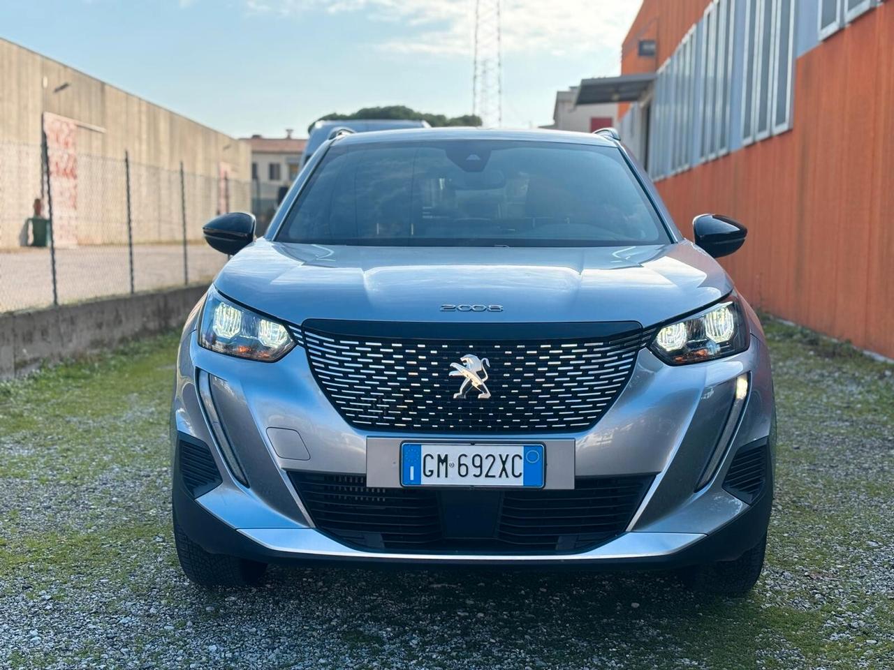 Peugeot 2008 Allure 2023 automatica