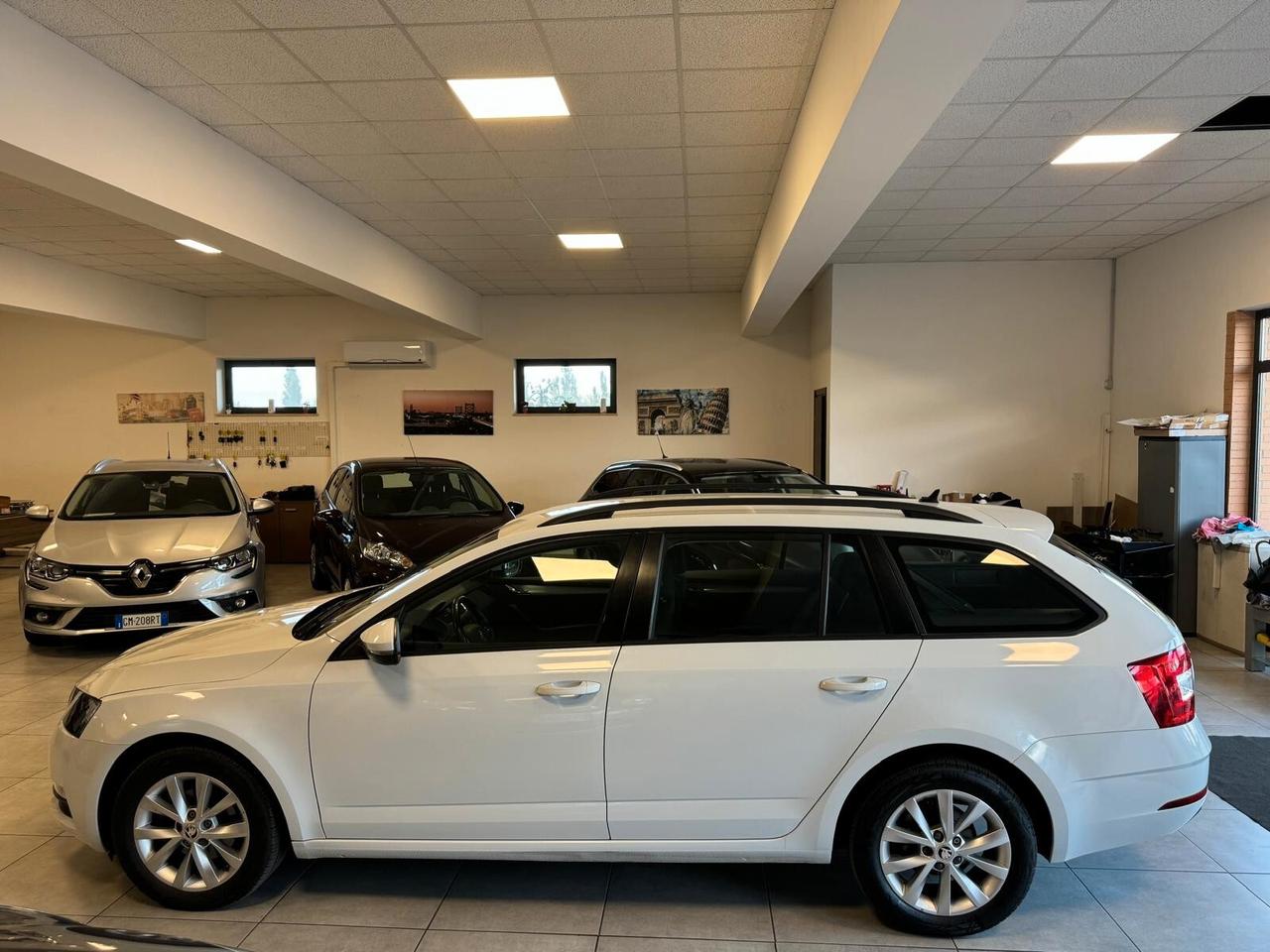 Skoda Octavia 1.6 TDI CR 115CV WAGON EXECUTIVE 2018