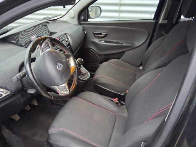 LANCIA Ypsilon 1.2 69 CV 5 porte GPL Platinum OK NEOPATENTATO