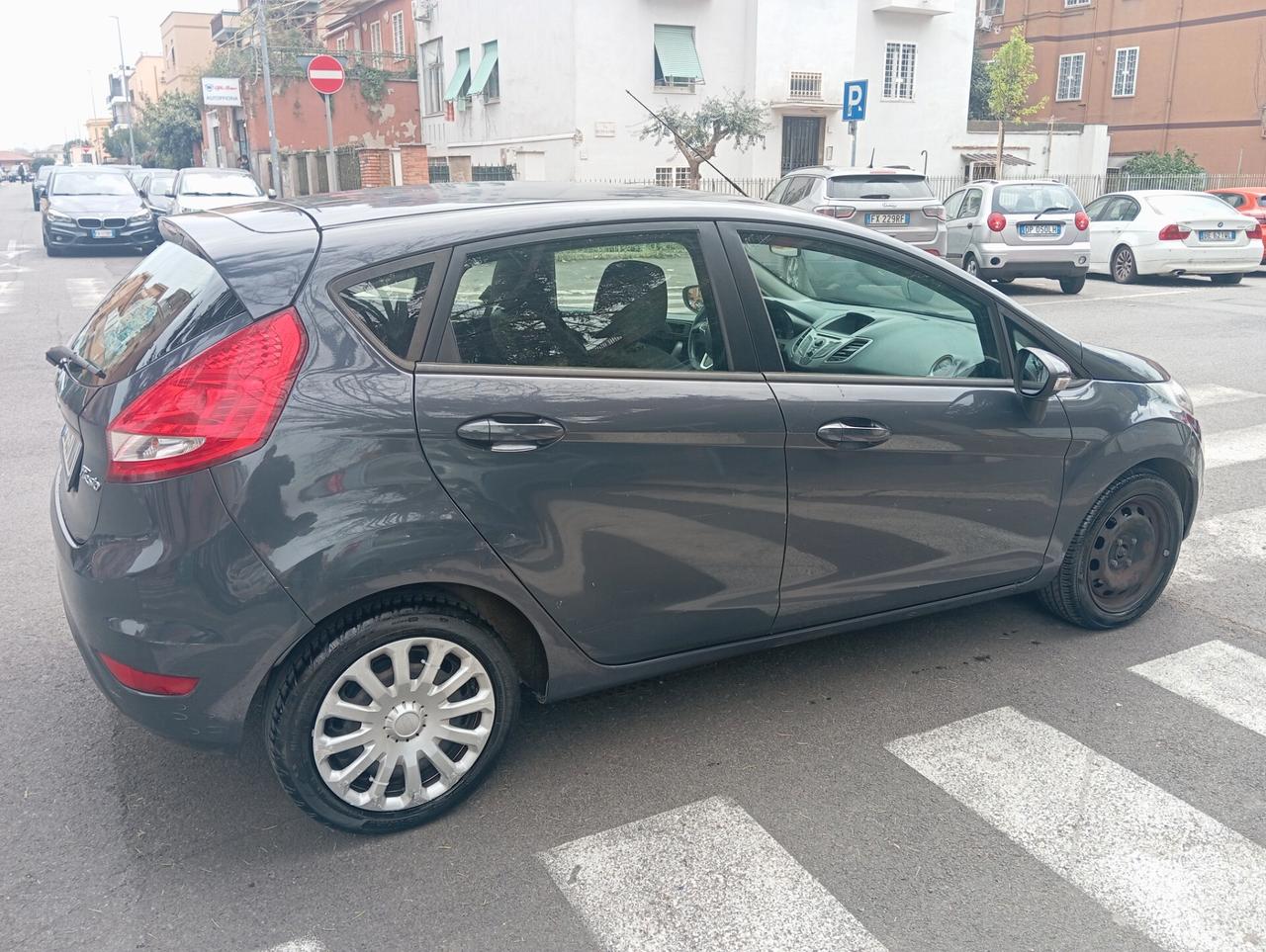 Ford Fiesta 1.2 GPL Titanium E5 offerta del mese