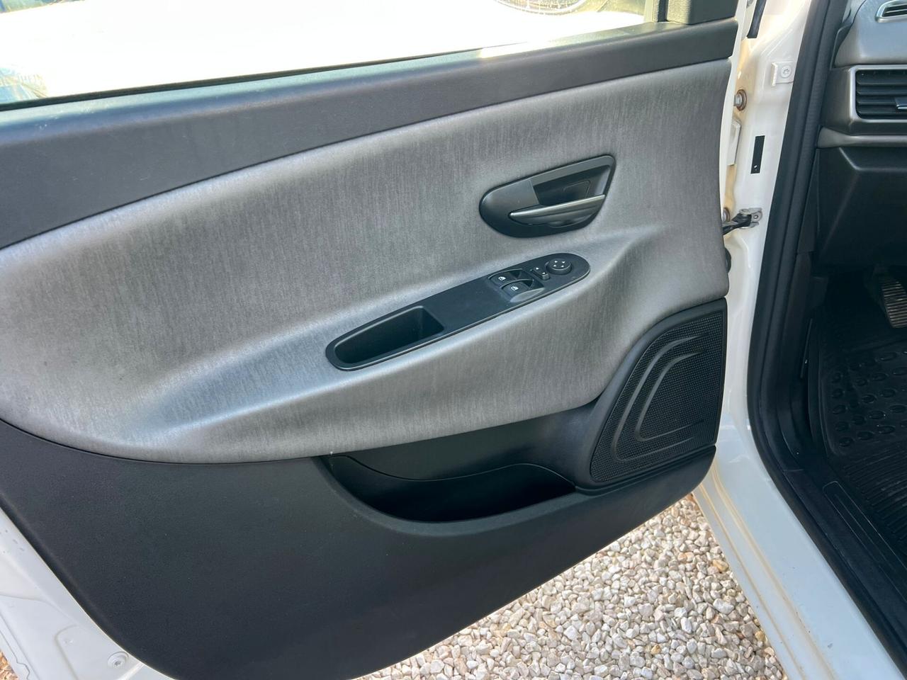 Lancia Ypsilon 0.9 TwinAir 85 CV 5 porte Metano Ecochic Gold