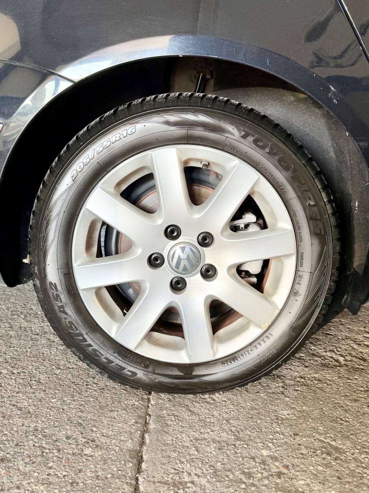Volkswagen Passat 2.0 TDI DPF Var. Highline