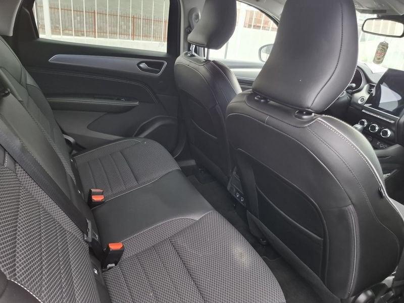 Renault Arkana 2021 1.6 E-Tech full hybrid Techno 145cv