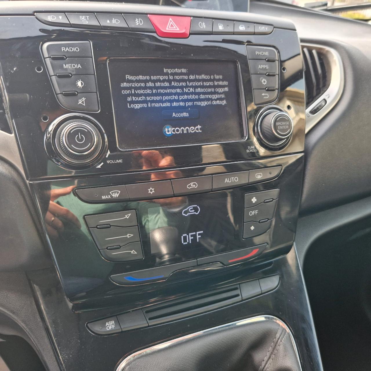 Lancia Ypsilon GPL Ecochic Gold